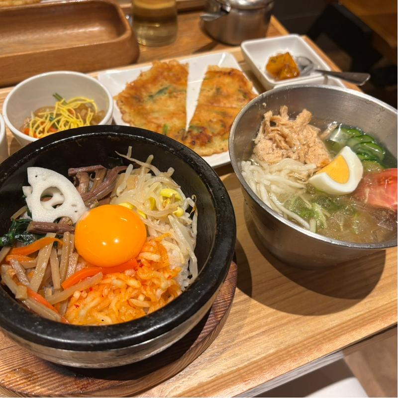 ハーフ & ハーフセット(韓美膳 ライズ二子玉川店)