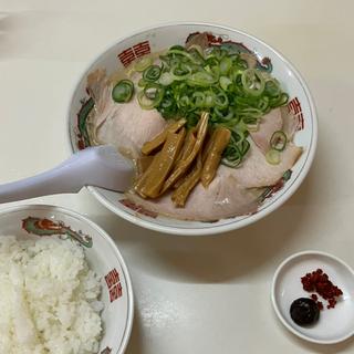 とんこつラーメン