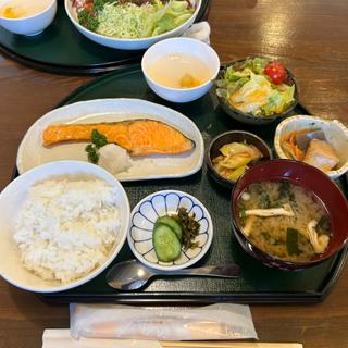 本日の焼魚・銀鮭