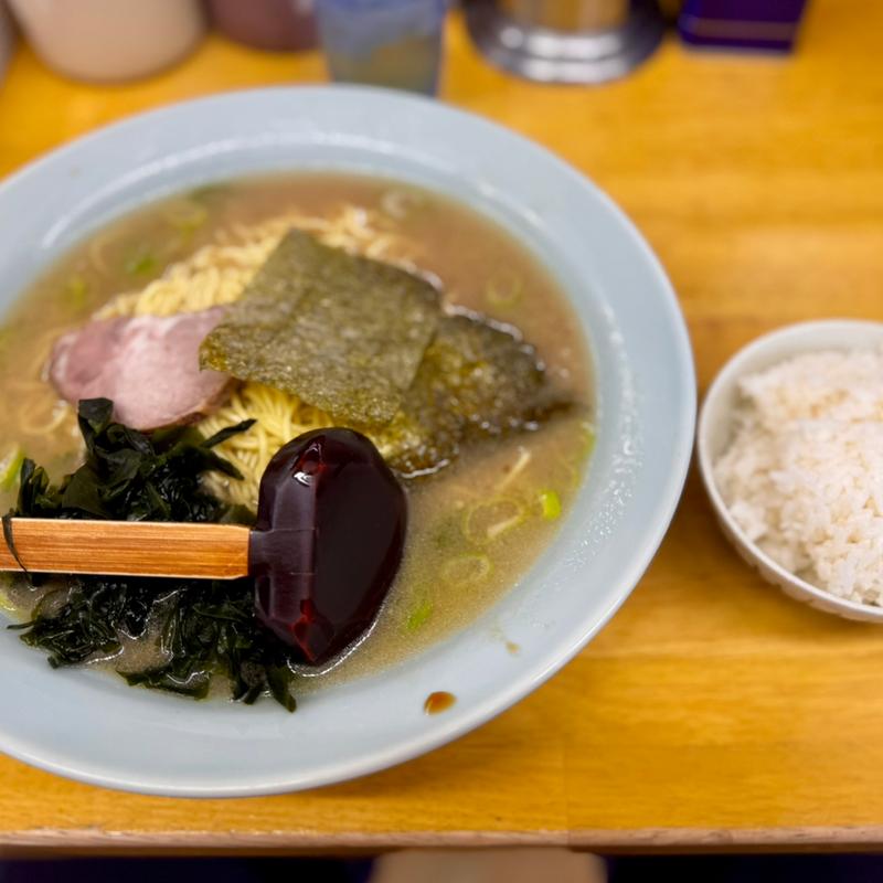 中ラーメン(ラーメンショップ練間 （ねりま）)