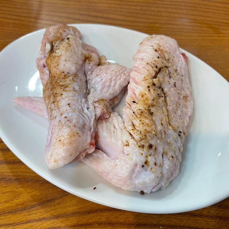 宮崎地鶏の手羽先(ホルモン焼 はせ川)