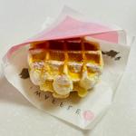 能登塩レアチーズ(（株）いわずみ 神和住店 能登のいも iWAFFLE)