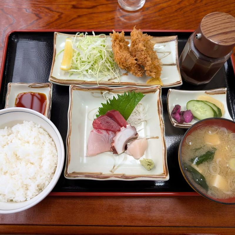 日替定食(そば処 大進)