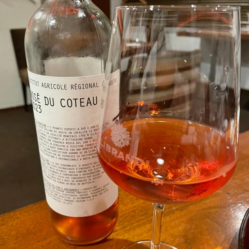 ワイン(Osteria Urara（オステリアウララ）)