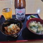 とろとろ もつ煮込み
