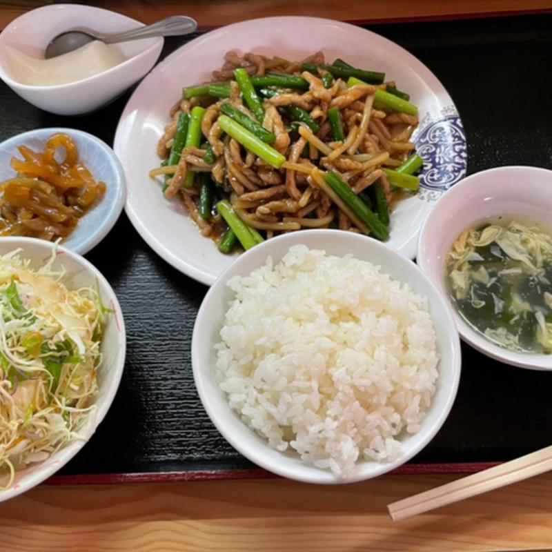 にんにくの芽と豚肉のオイスターソース炒め定食(中華食堂 劉)
