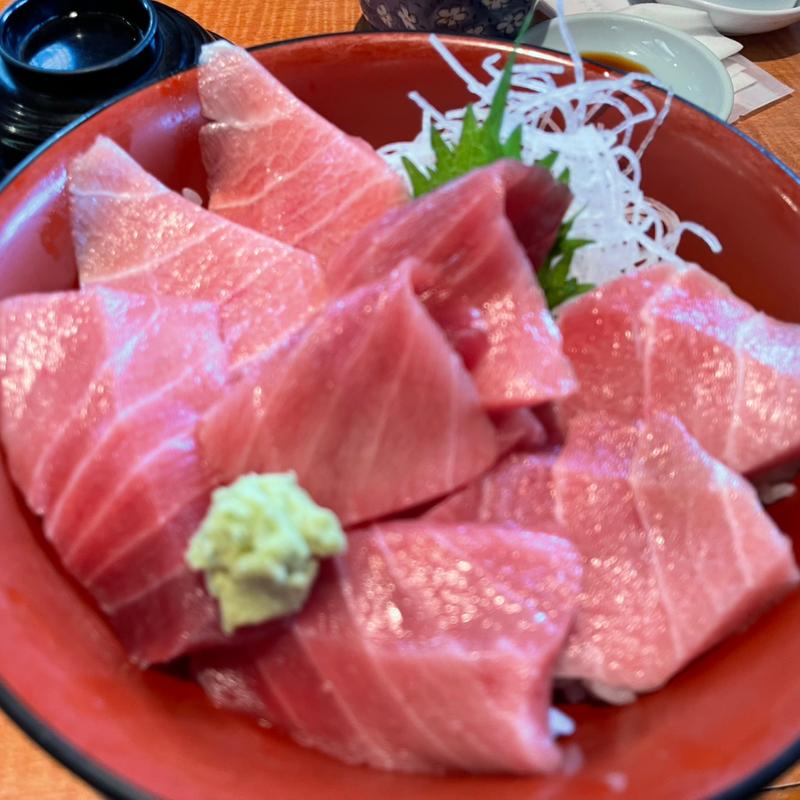 大トロ・中トロ丼(鮮味楽)