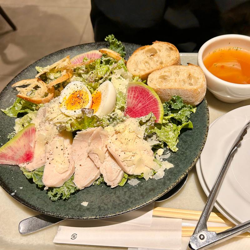 クラシックシーザーサラダ スープ＆パン付(CITYSHOP 東京駅店)
