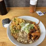 ゲソ天そば　半かき揚げ　おにぎり(戸隠 （トガクシ）)