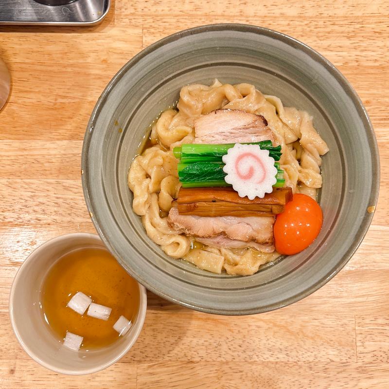 油そば(だしと麺 遊泳)