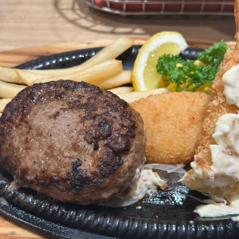 (カジュアルレストラン イセタンダイニング)