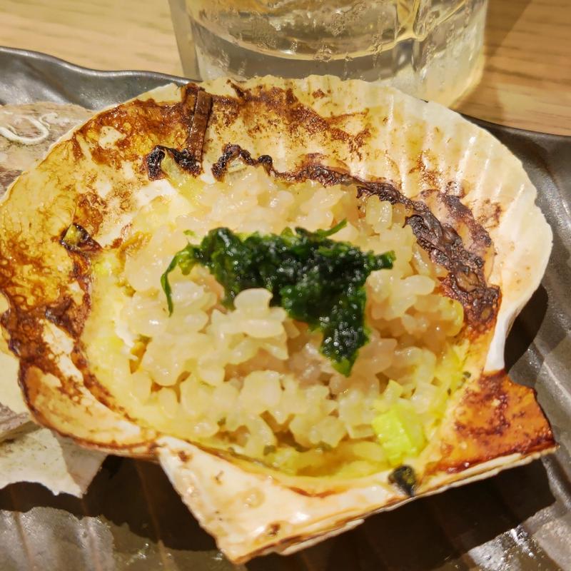 活ほたてバター焼き 追いシャリ(貝 刺身専門店 しらはら 関内)
