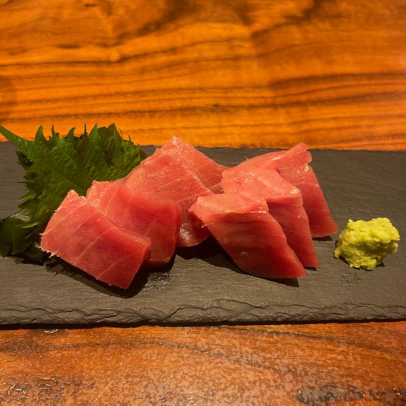 本マグロの刺身(焼き鳥とワイン くろえもん 若葉)