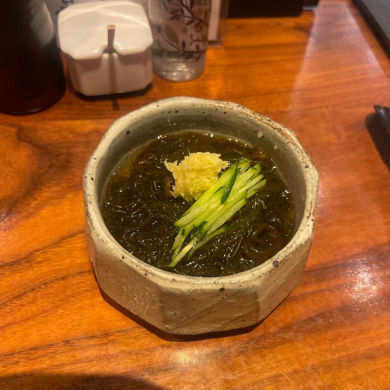 もずく酢(焼き鳥とワイン くろえもん 若葉)