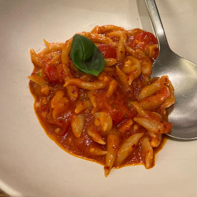 自家製トロフィエのアラビアータ(PIZZERIA IL VICOLO)