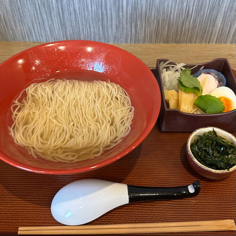 鰹一番ダシそば(麺あかざわ)