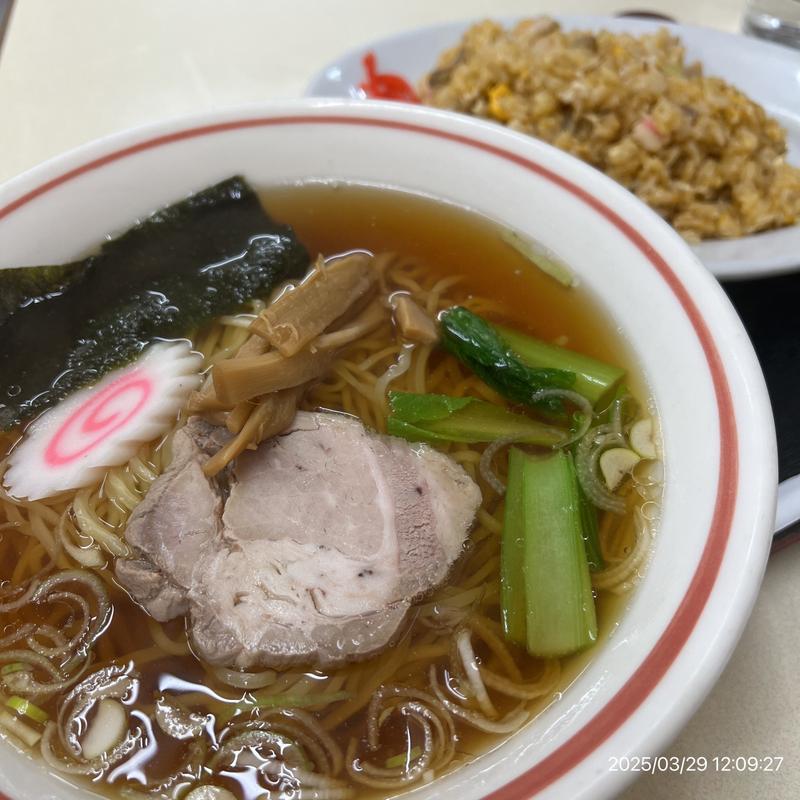 ラーメン半チャーハンセット(ちくせん)