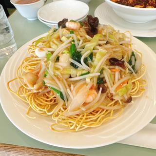 五目揚げそば(花梨)