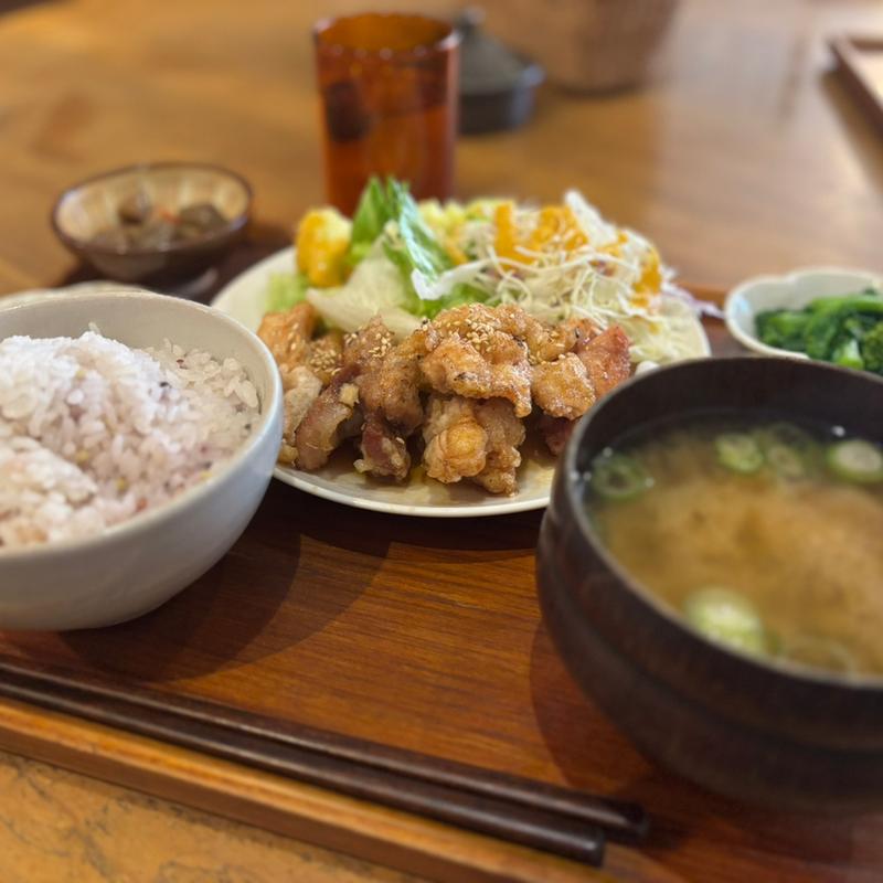 若鶏のバリバリ甘唐揚げ(ニシクボ食堂)