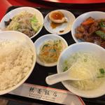 日替りランチ③（半＋半）(軼菁飯店)