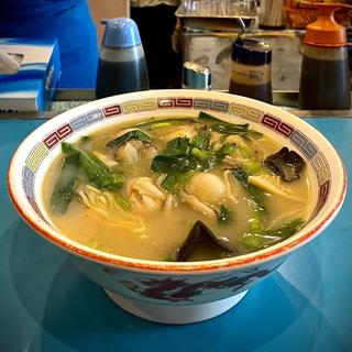 牡蠣ラーメン