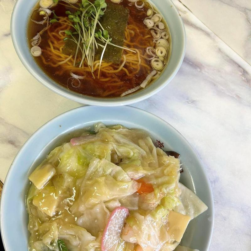 中華丼 ラーメン セット(華月)