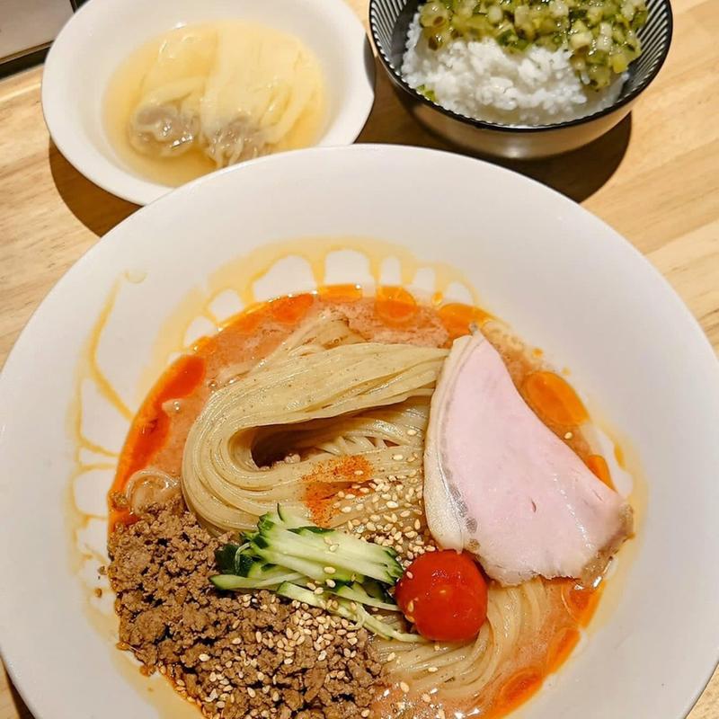 トマトと豆乳の冷やし 山形だしごはん ワンタン(麦処 八と丁)