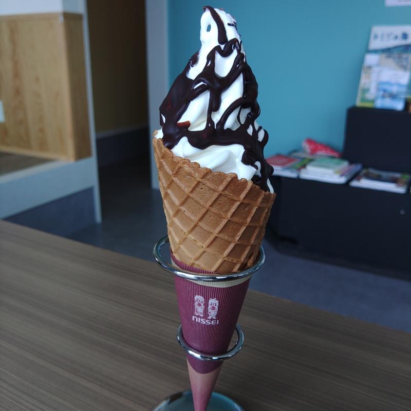 北海道ソフトクリーム(ポートバレーナ)