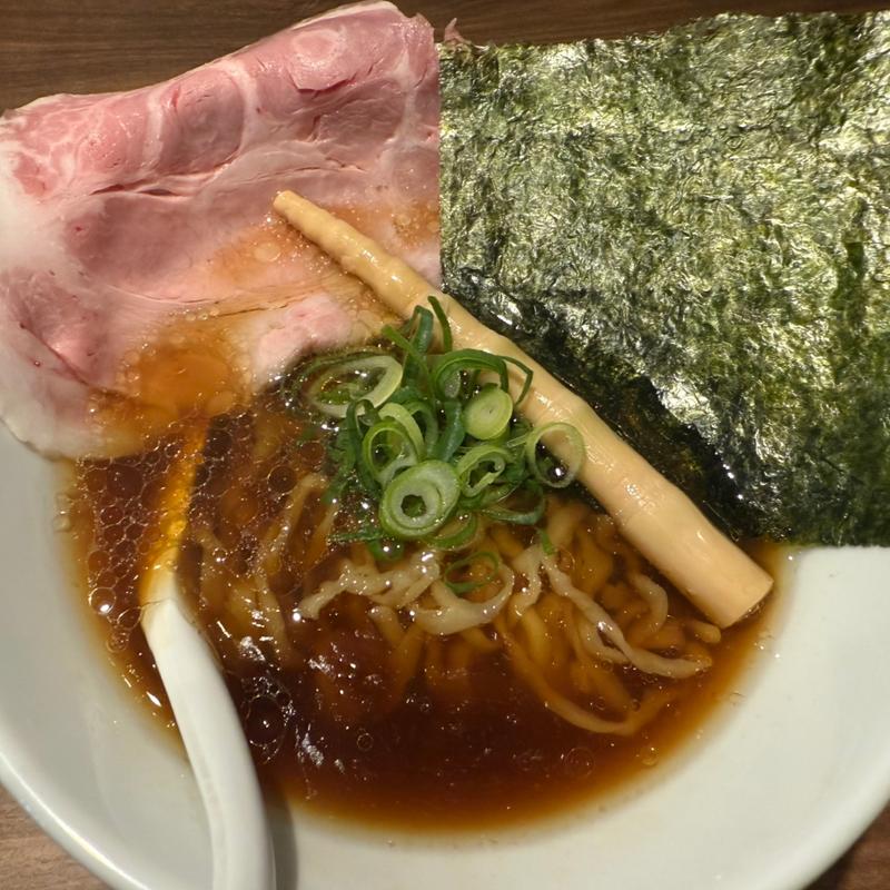 醤油ラーメン(地鶏らーめんとりじ)