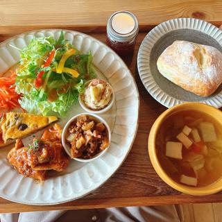 プレートランチ(カフェニワトコ)