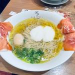 らぁ麺"生ハム"フロマージュ(黄金の塩らぁ麺 ドゥエイタリアン 市ヶ谷本店)