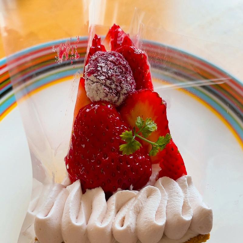 いちごのタルト(フルーツケーキファクトリー 東札幌店)
