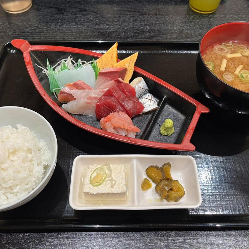 刺身定食(海食亭むつわん)