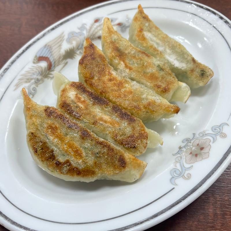 鍋貼餃子（焼餃子）(中華料理 栄福)