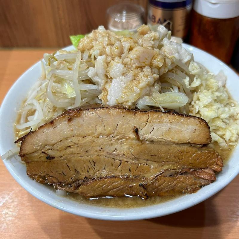 デカ豚ラーメン(らーめん忍者)