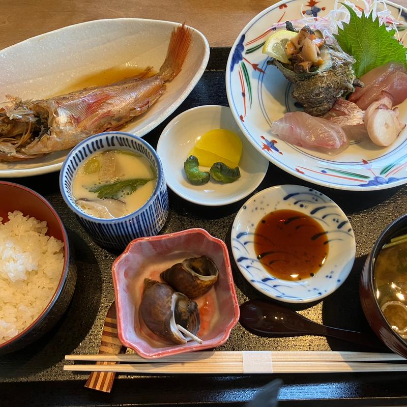 舟屋御膳(鮨割烹 海宮)