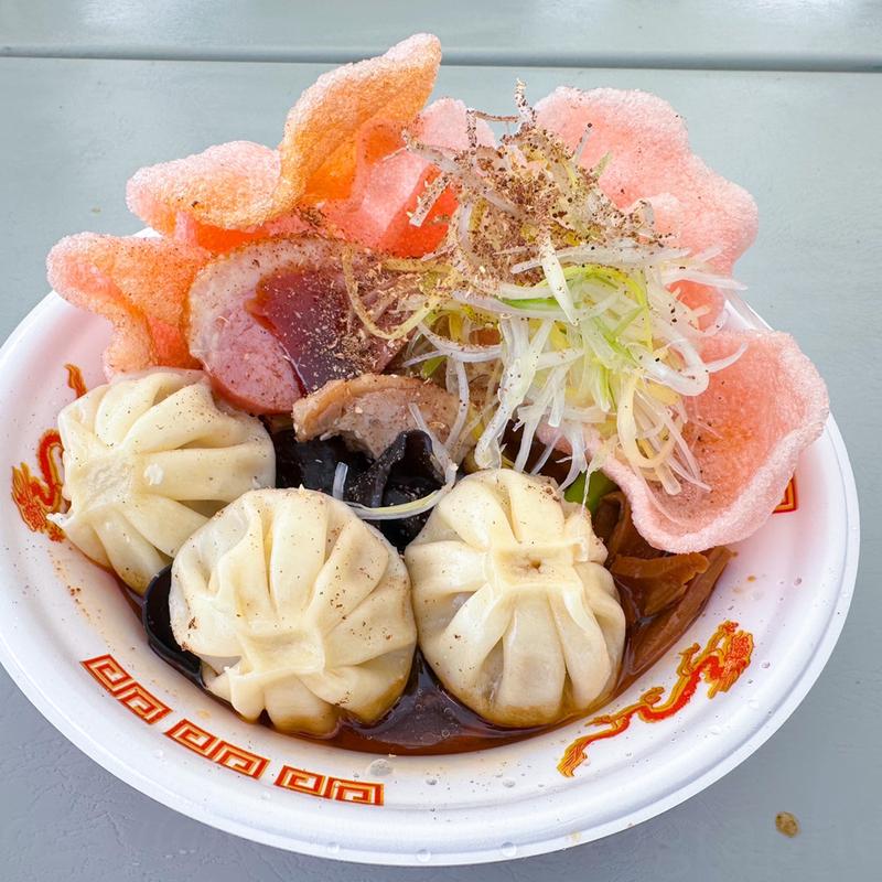 最強ラーメン祭り2025in小山 中華食彩宮本×ラーメン専科竹末食堂コラボ 伝説の味噌中華そば 魅惑のメイク盛り(ヤマザキショップ 小山市役所新庁舎店)