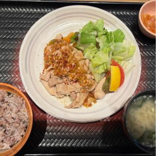 蒸し鶏の生姜ねぎ醤油(大戸屋ごはん処 北千住西口店)