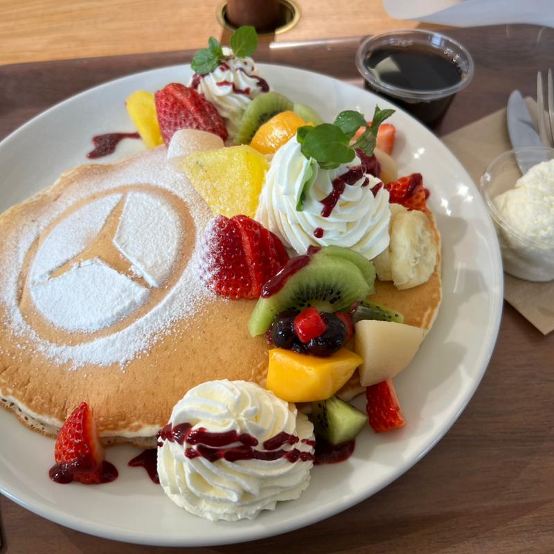 フルーツパンケーキ(LAUMELIA)