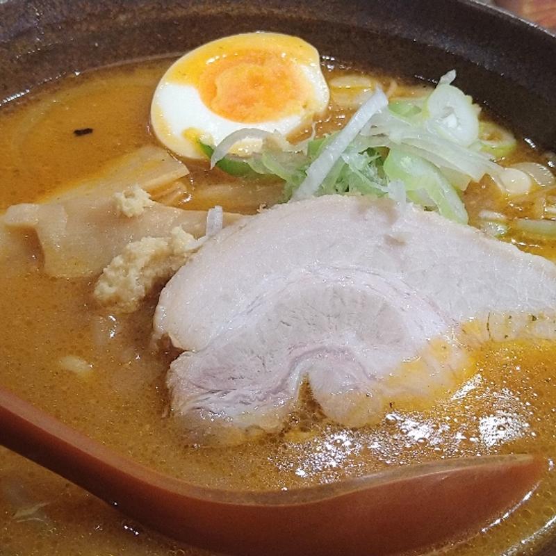 札幌味玉白味噌ラーメン(札幌味噌ラーメン アウラ)