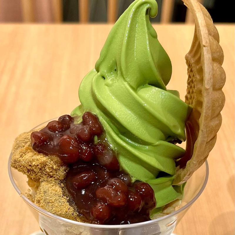 抹茶パフェ(伊右衛門カフェ ラゾーナ川崎店)