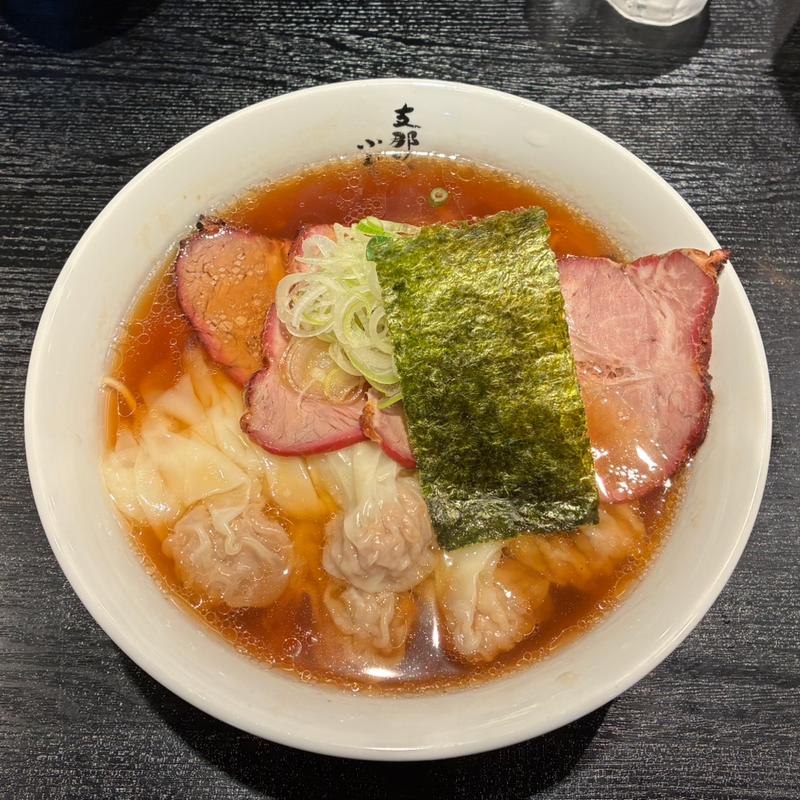 チャーシューワンタンメン 醤油(支那ソバ　小むろ )