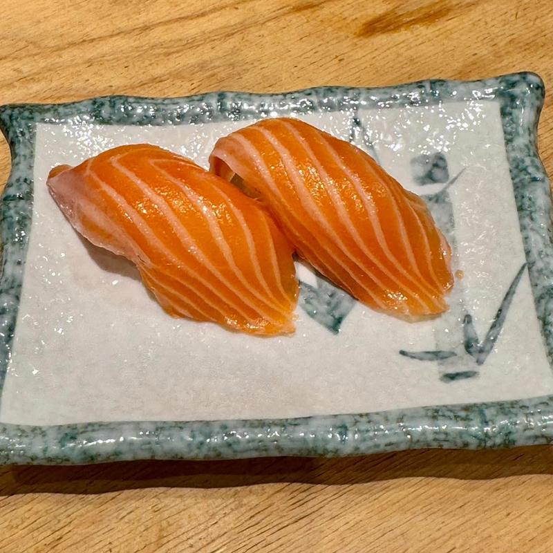 サーモン(すし酒場 さしす 2号店)