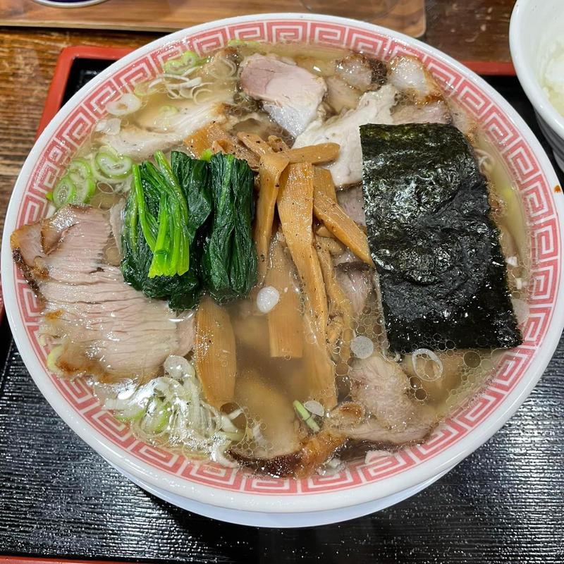 塩チャーシュー麺(長岡生姜醤油らあめん 壱八商店)