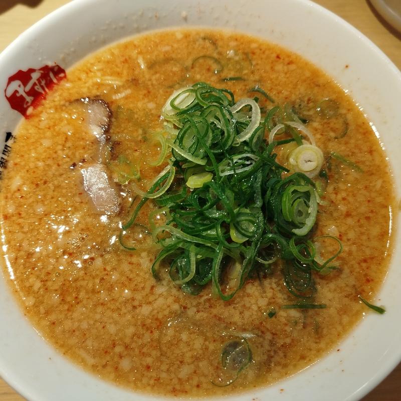 らーめん(京都銀閣寺ますたにラーメン 日本橋本店)