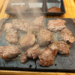 ランチステーキ(やっぱりステーキ 公設市場近店 いつでも朝ごはん)