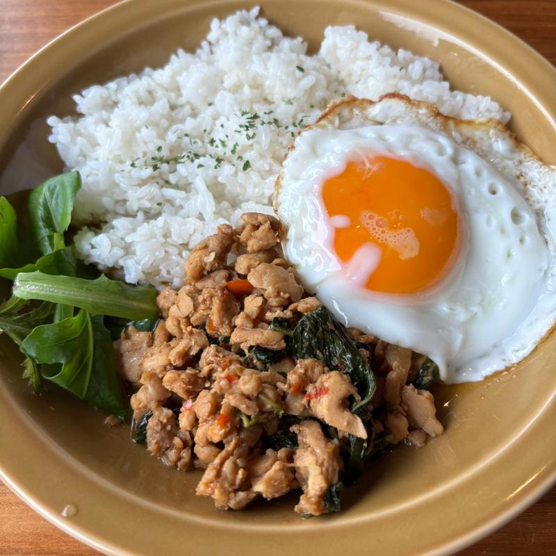 ガパオライス(新木場ビアバー)