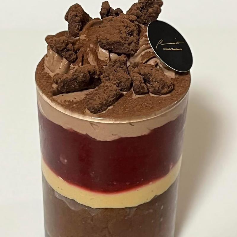 サヴァランフォレノワール(Patisserie Chocolaterie Recit (パティスリー ショコラトリー レシィ))