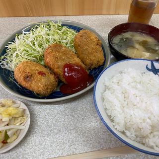 コロッケ（A5入）定食(小六)
