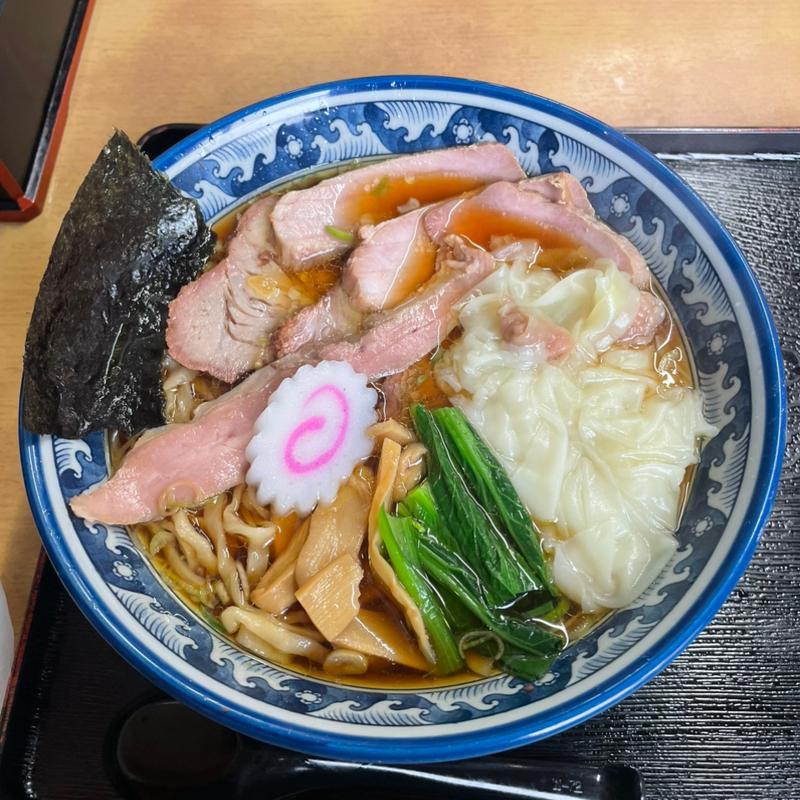チャーシューワンタンメン(手打ちラーメン 英 （はなぶさ）)